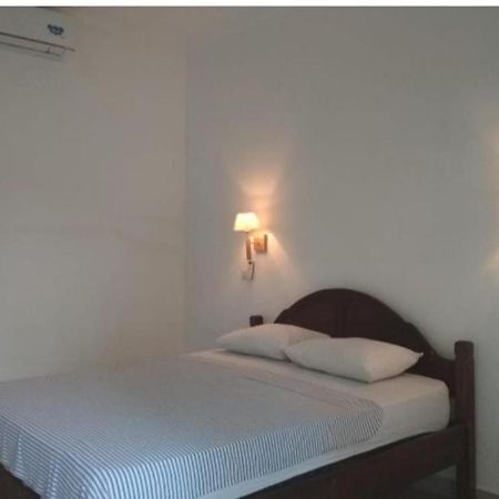 Almaida II Gili Trawangan Bed & Breakfast Exterior photo